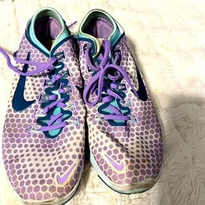 Nike TR Connect Size 9.5 Women's Running Shoes